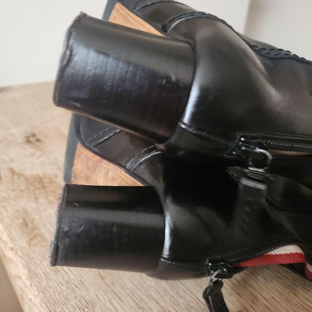 BALLY　バリー　黒　ロングブーツ　39　イタリア製　箱　保存袋　ファスナー開