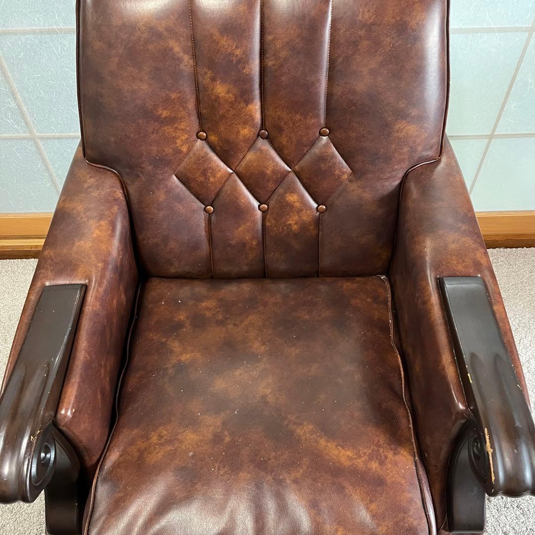 8/31まで！　コメント読んでください　高級　1人掛けソファー　アームレスト付き