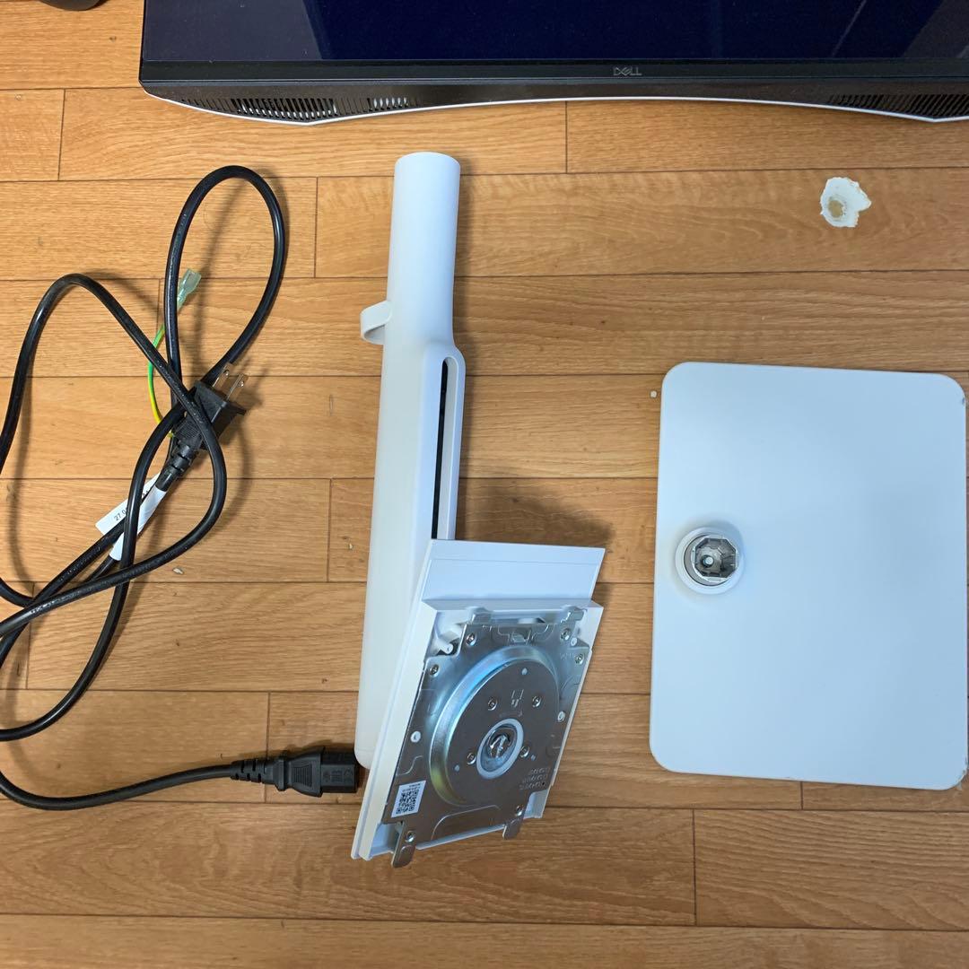 Dell 23.8インチ　ホワイトモニター　中古