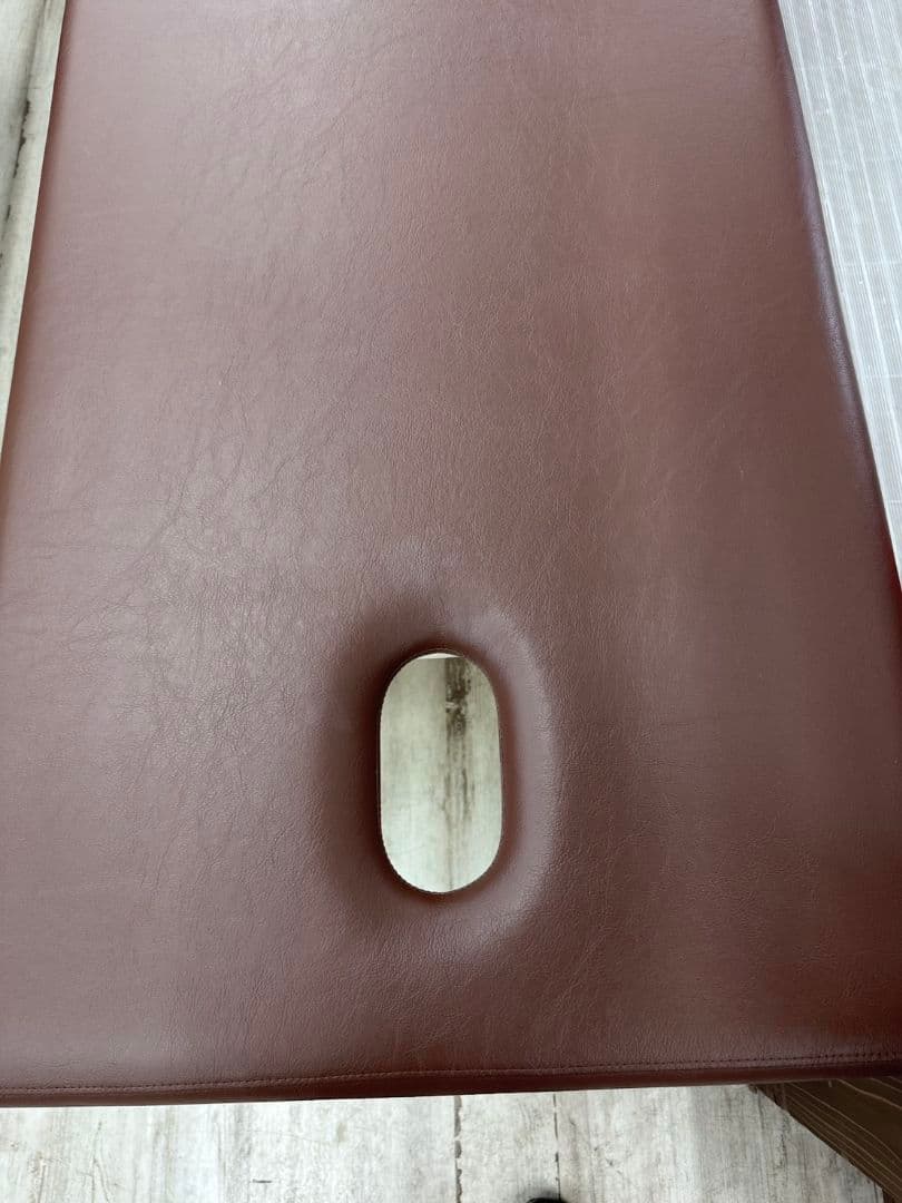 髙田ベッド 有孔マッサージベッド 施術ベッド TB-908U 福岡・北九州市限定