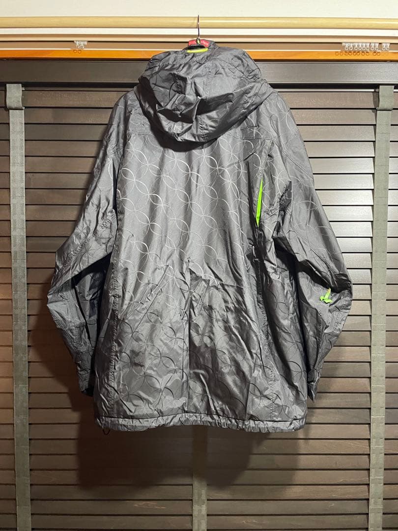 スノーボードウエア　エターナルユース