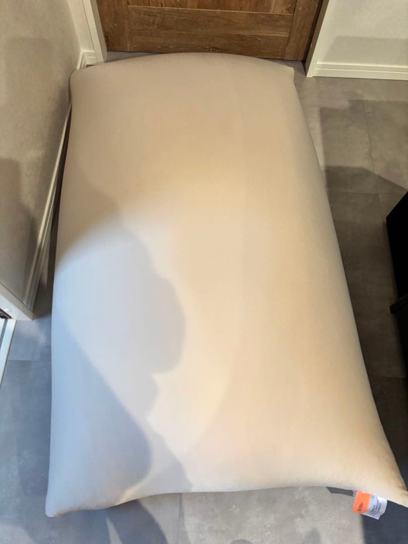 美品✨Yogibo Midi プレミアム❣️ダークグレー ビーズクッション