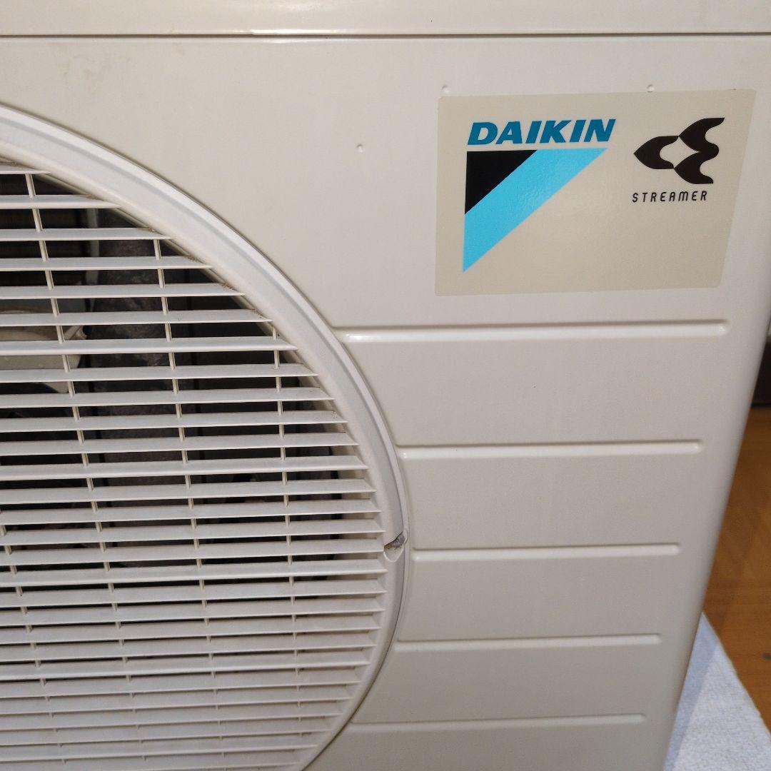 DAIKINエアコン２８型（10〜12畳） AR28WEBKSエアコン室外機のみ