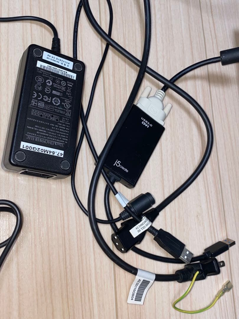 wacom 液タブ Cintiq 22HD DTK-2200