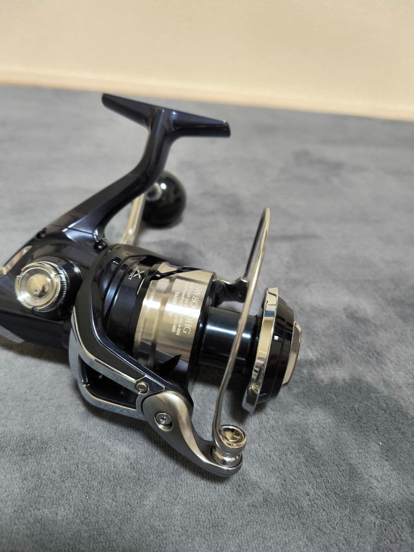 極美品　シマノ　ツインパワー　SW 8000HG　スピニングリール