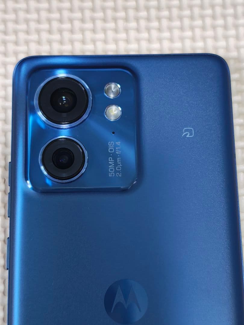 美品 motorola edge40 ルナブルー 256gb 付属品完備