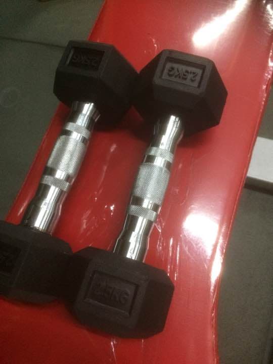 ラバーヘックスダンベル 5kg   10kg