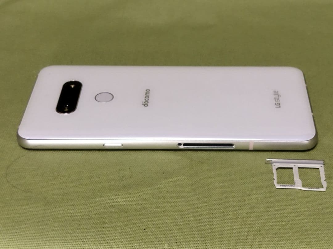 訳アリ docomo LG style3 L-41A SIMフリー 防水 2