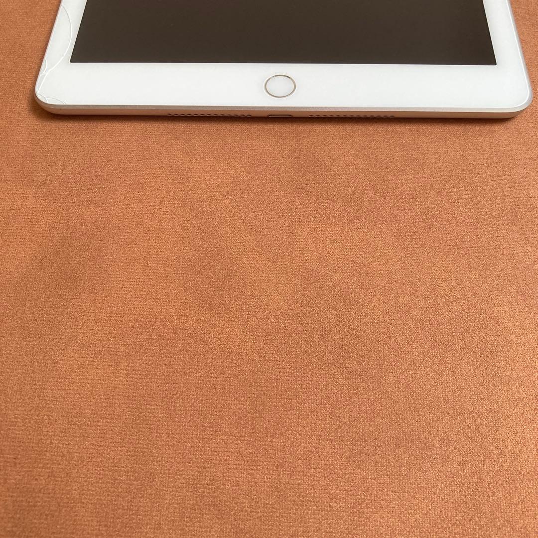 896【早い者勝ち】電池最良好☆iPad6 第6世代 32GB WIFIモデル☆