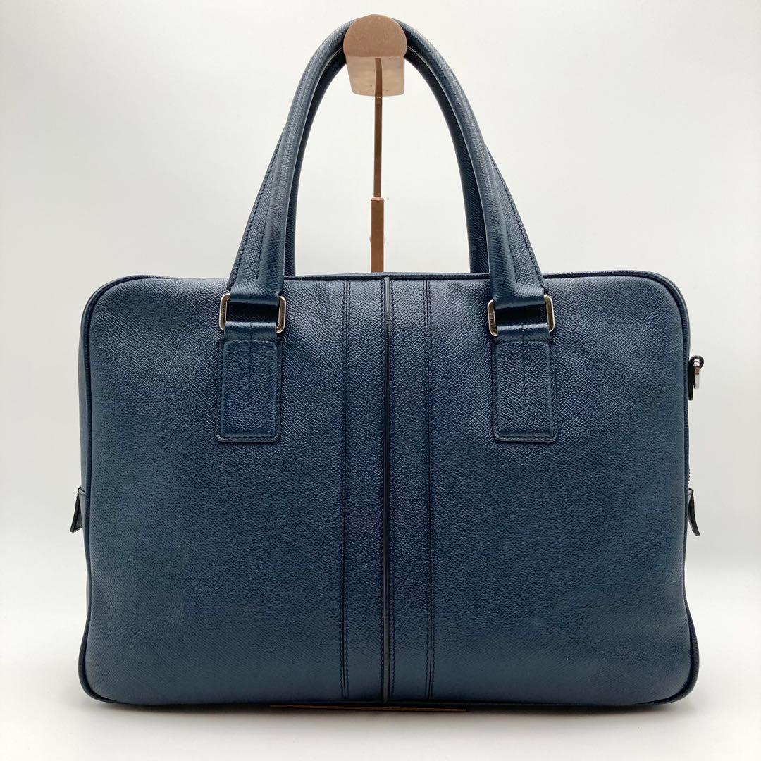 極美品✨TOD'S ビジネスバッグ レザー 紺色 A4 サイドロゴ スリム 仕事