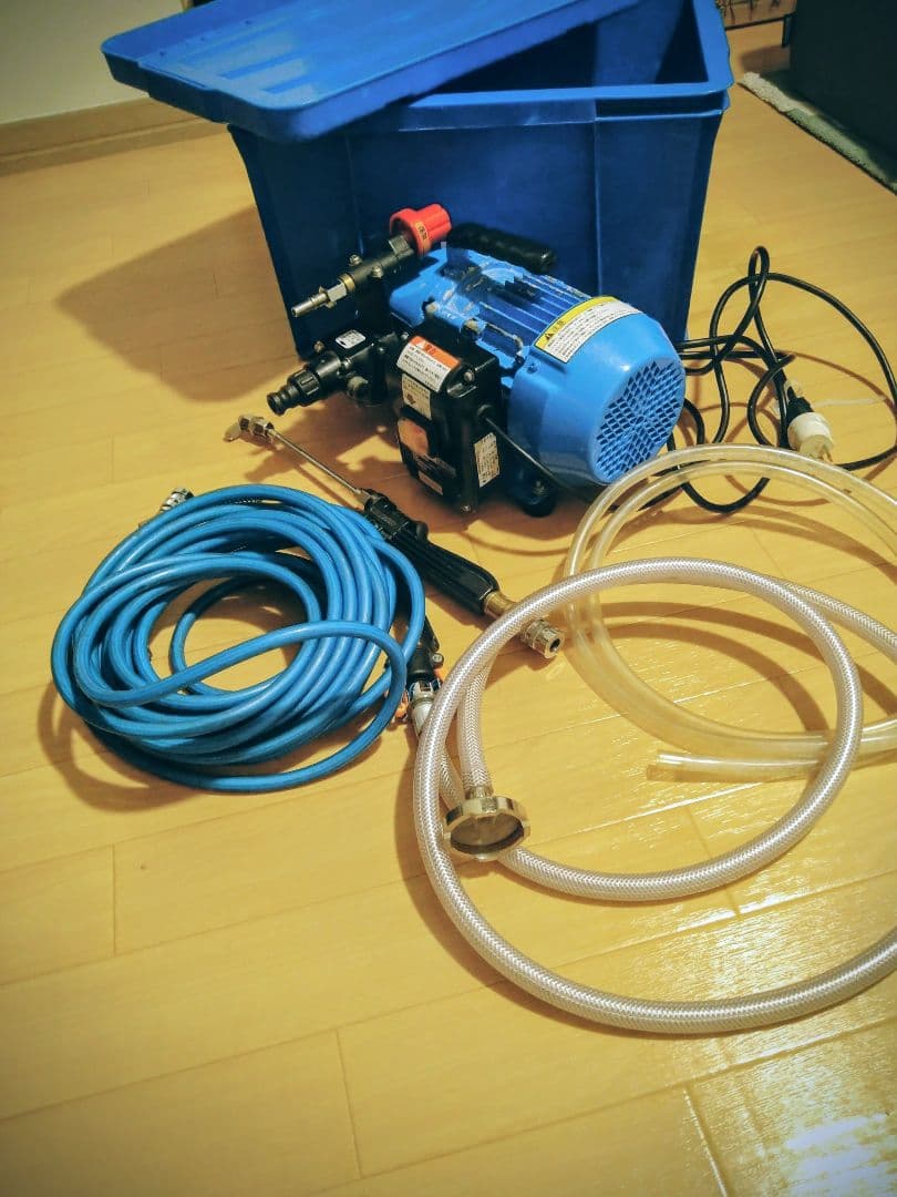 エアコン　高圧洗浄機本体