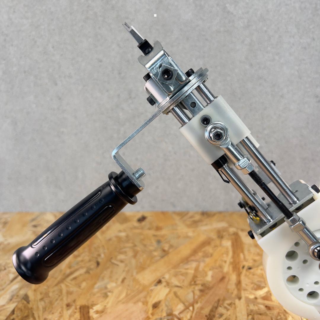 タフティングガン AK-1■カット用■オレンジ■安心の正規品■スピード発送■ラグ