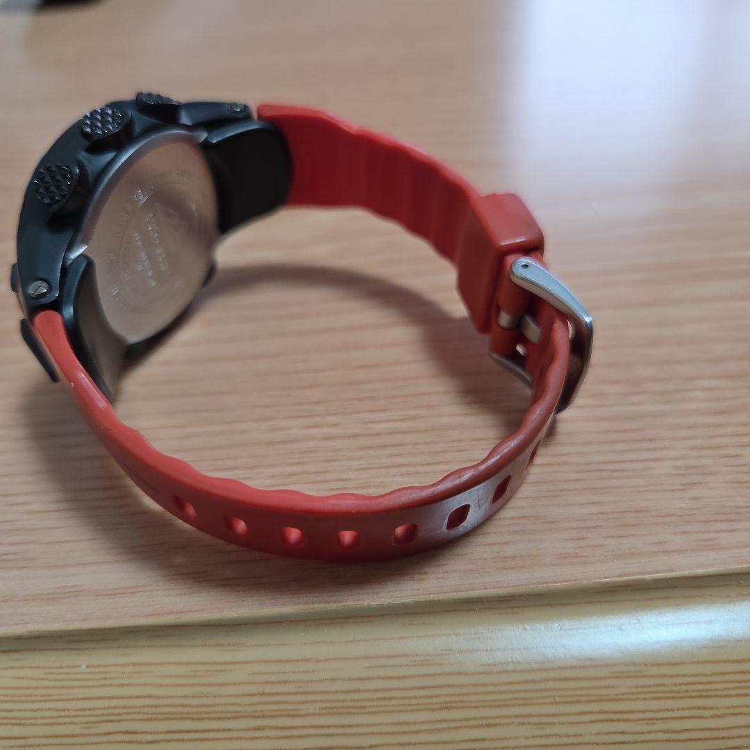 CASIO デジタル腕時計　プロトレック　ソーラー電波　 黒/オレンジ