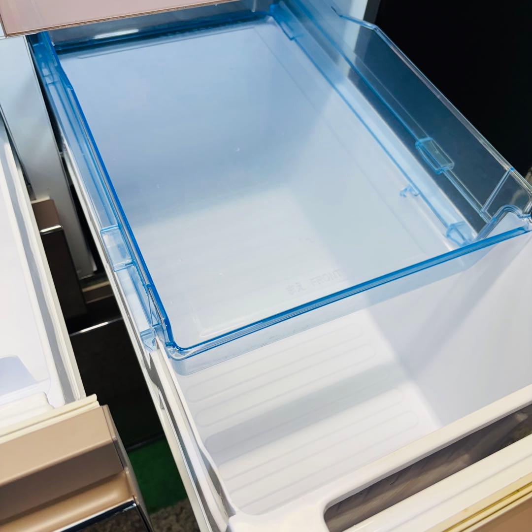 冷蔵庫 551L 大容量 おしゃれガラス面 人気 SHARP【地域限定配送無料】