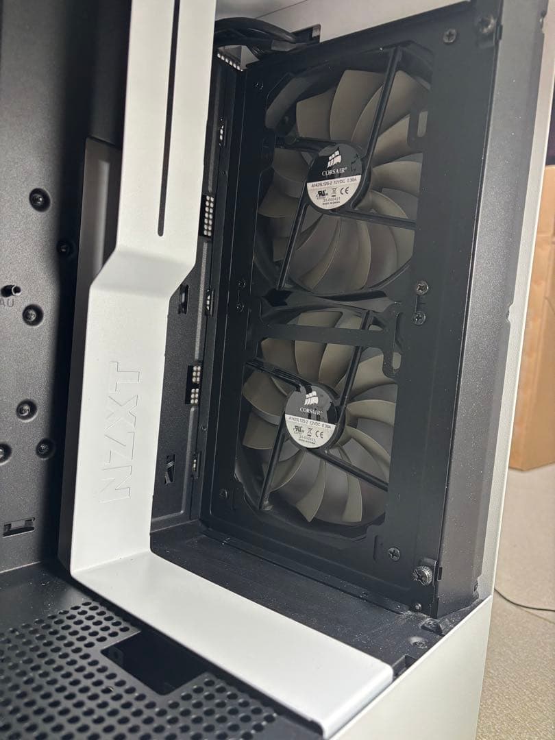 nzxt pcケース　H510 white/black