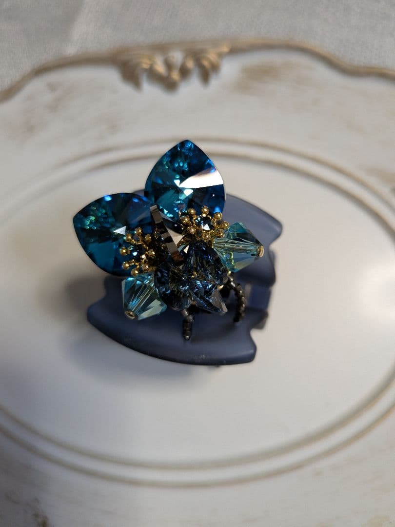 コンプレックスビズ スワロフスキー中クリップ