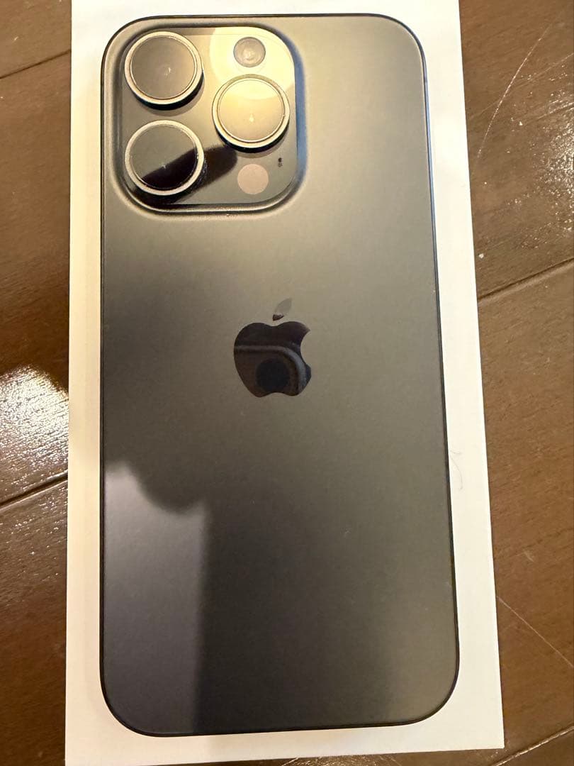iPhone15Pro 128GB SIMフリー　バッテリー86%