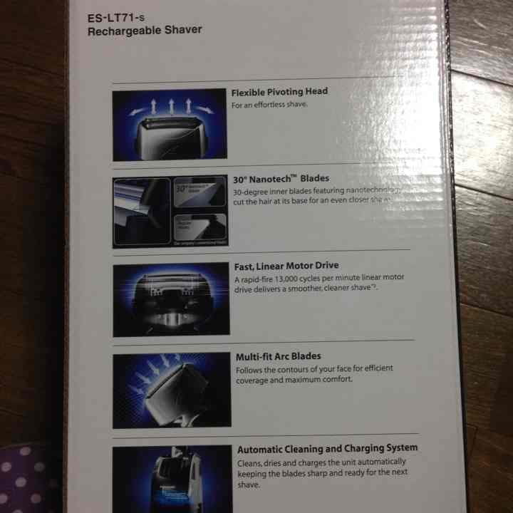 Panasonic ひげ剃り新品 専用で¥15000
