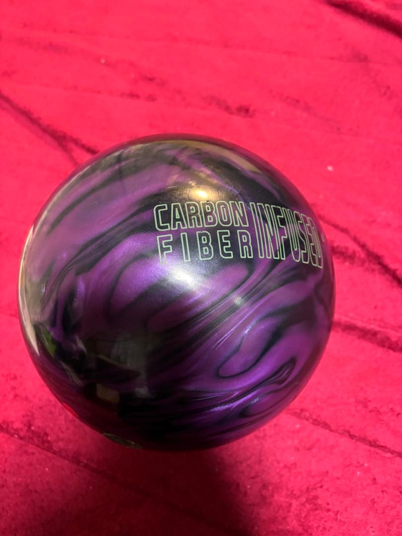 ブラックウィドーダークナイト　ボウリングボール