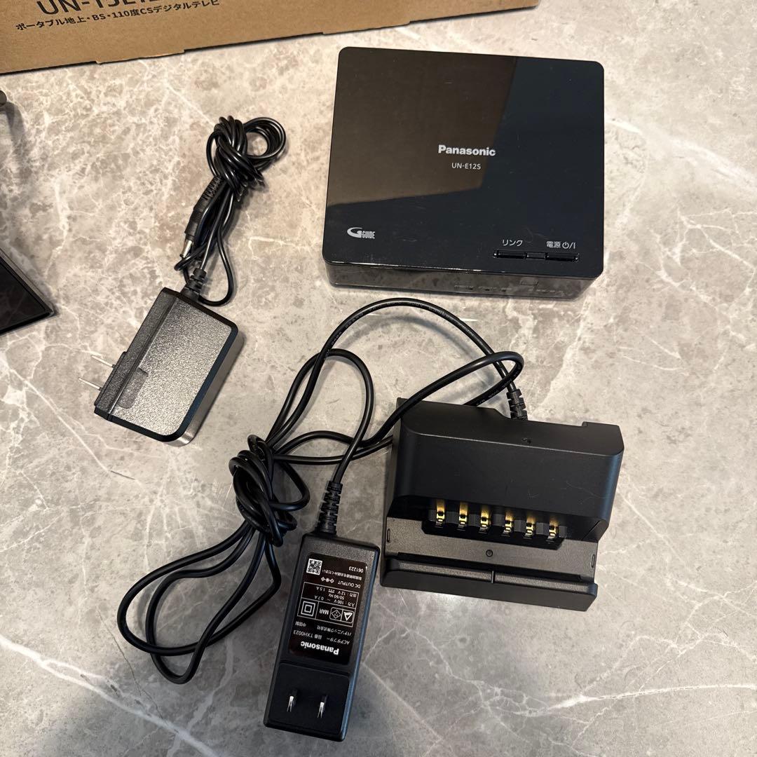 Panasonic プライベートビエラ 15V型 UN-15L12H