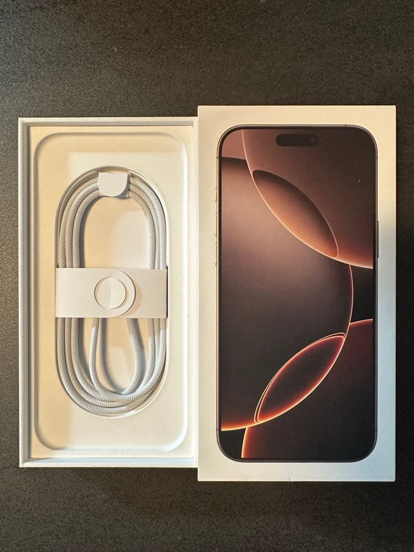 iphone 16 Pro max 512gb バッテリ100% 充放電222回