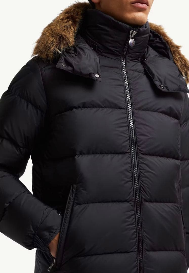 期間限定大幅値下中！MONCLERモンクレール ダウンサイズ2