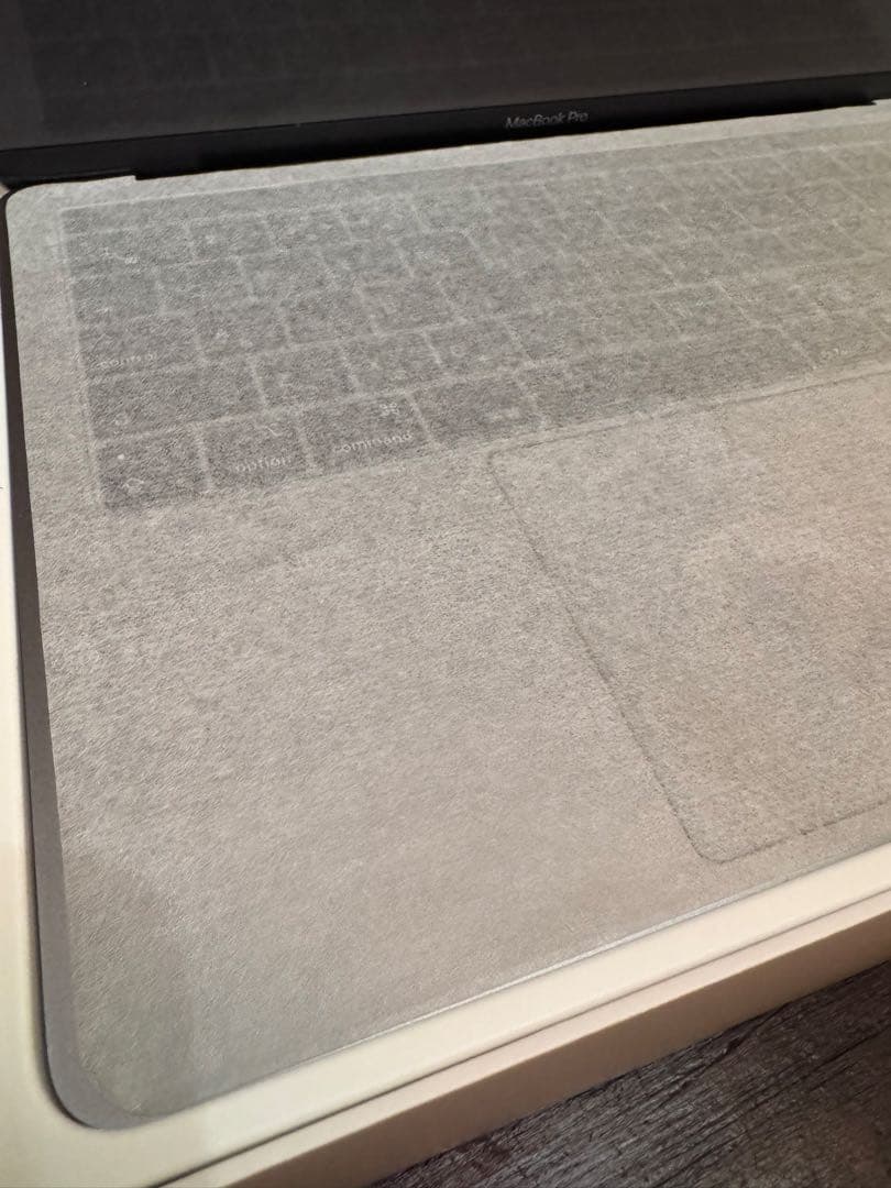 美品 アップルMacBook Pro 13インチ 512GB タッチバー