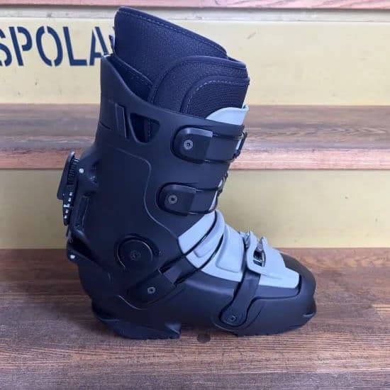 DEELUXE 2026 【TRACK 325 T-DEL】BK/GY 25.0