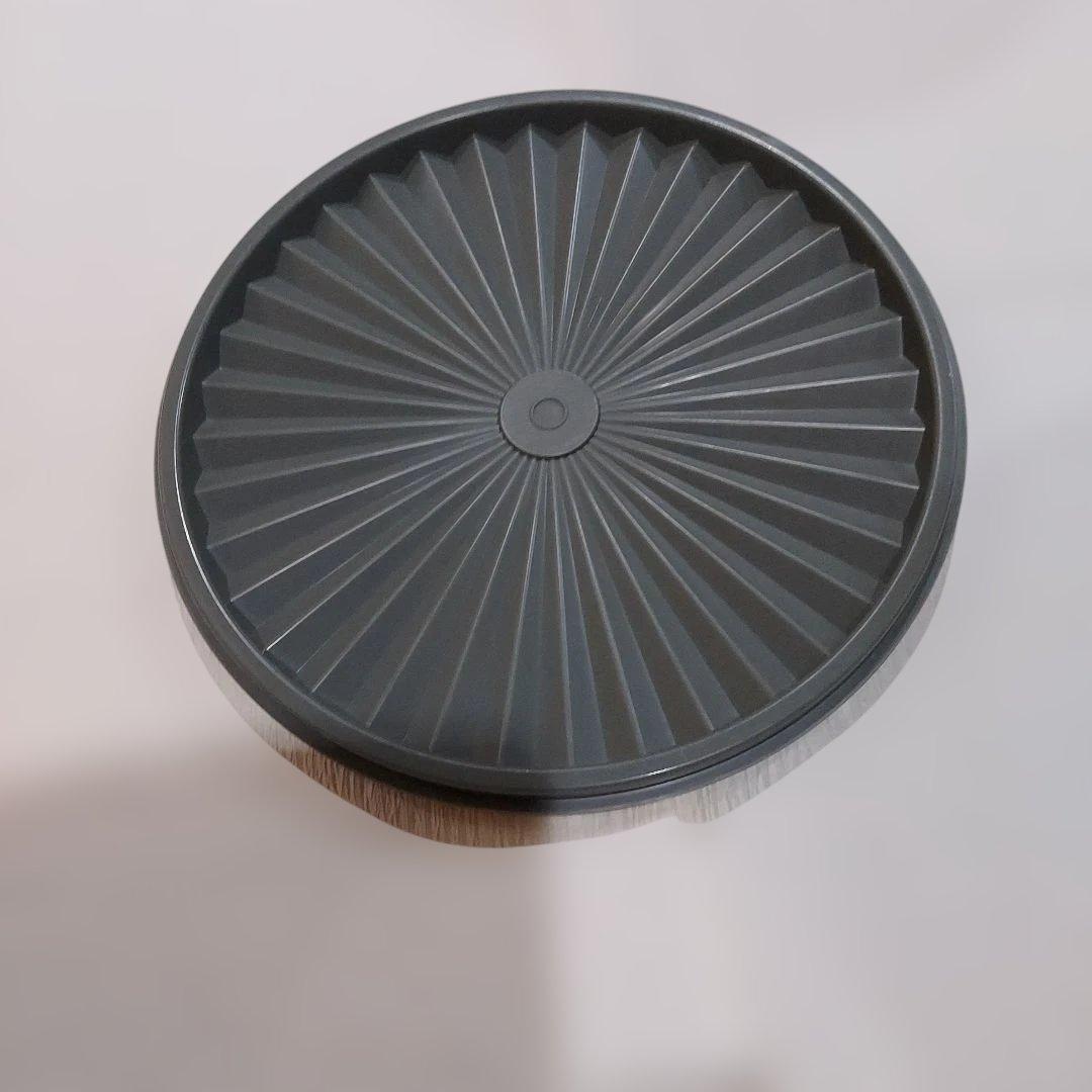 Tupperware グレー 保存容器 2個セット、マキシデコレーター