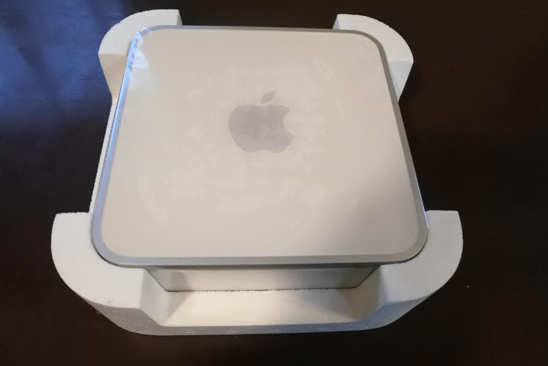 【未開封（シュリンク intact）】Apple Mac mini A1103