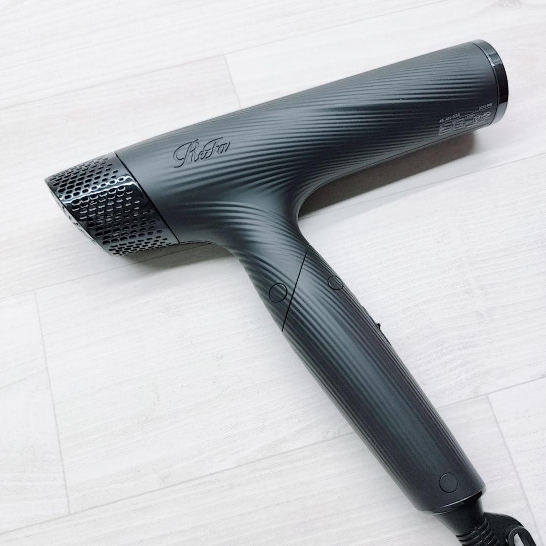 ほぼ未使用☺付属品完備 Refa リファ ビューティック ドライヤー スマート