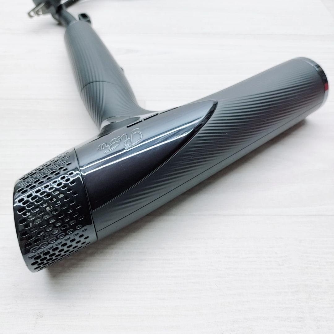 ほぼ未使用☺付属品完備 Refa リファ ビューティック ドライヤー スマート