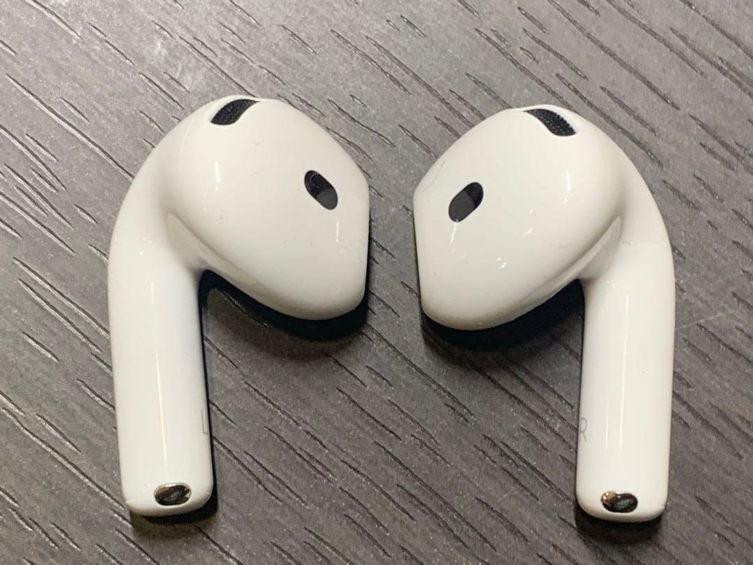 AirPods 4 本体