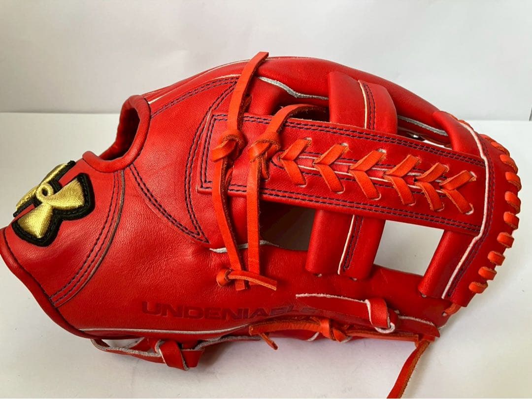 アンダーアーマー　硬式　アンディナイアブル 内野手用 グローブ