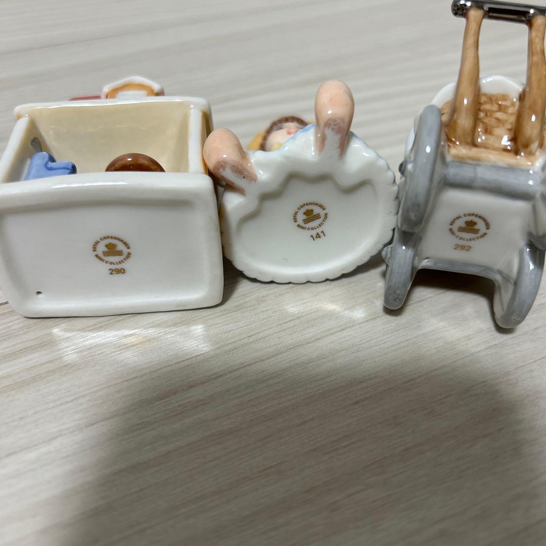 正規品　ロイヤルコペンハーゲンのフィギュリン　置物セット