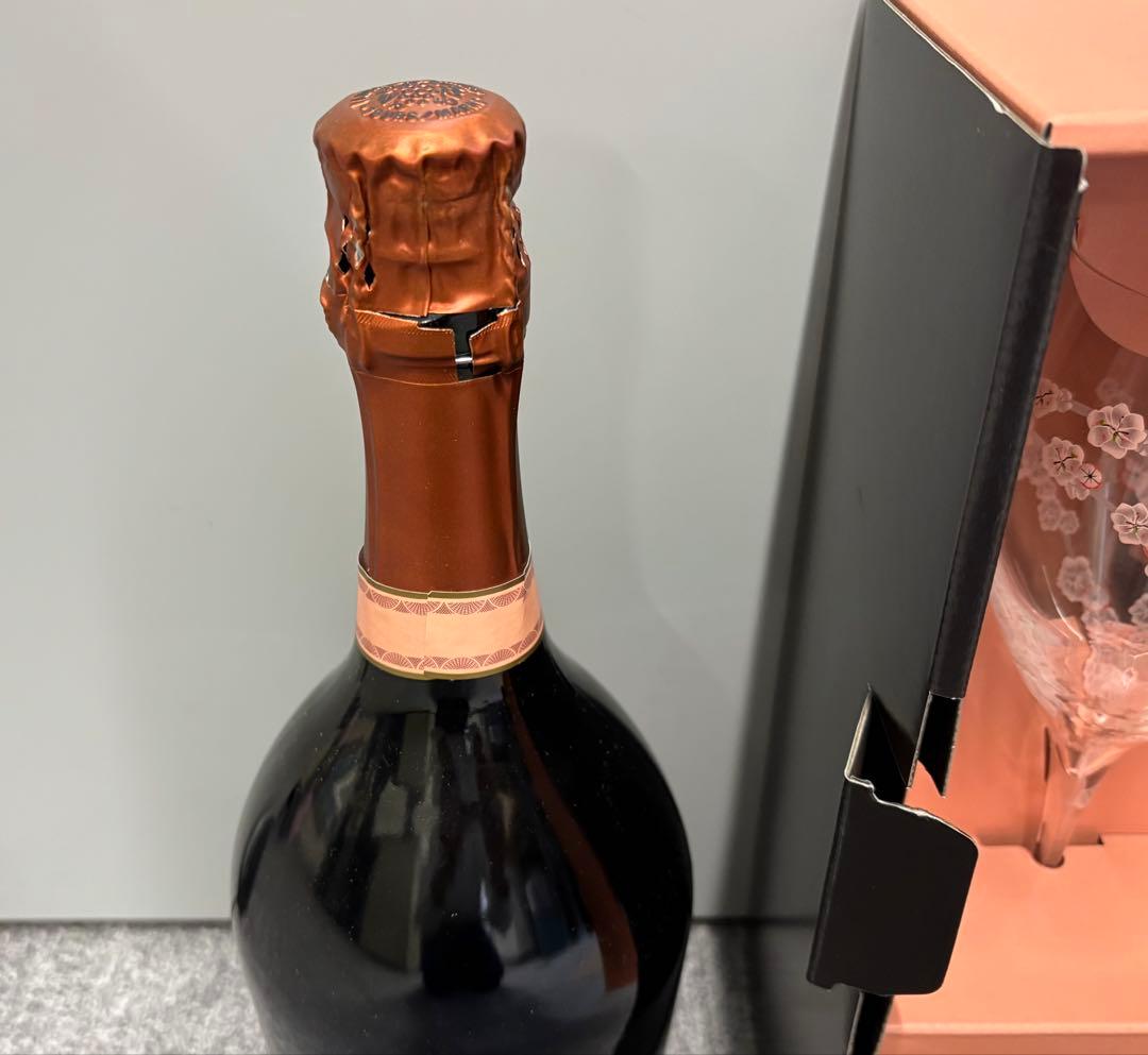 サントリー ローラン ペリエ ロゼ シャンパン 専用グラス付き 未開栓