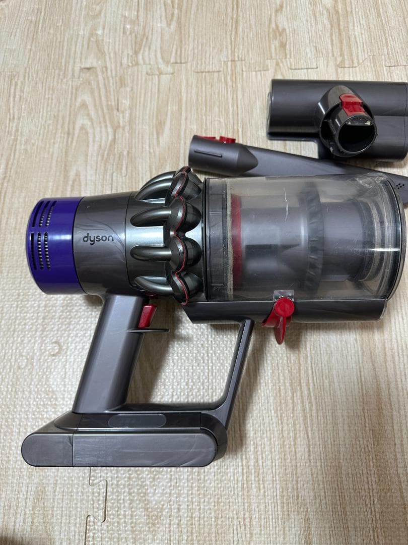 ダイソン Dyson Cyclone V10 Fluffy スタンド付き