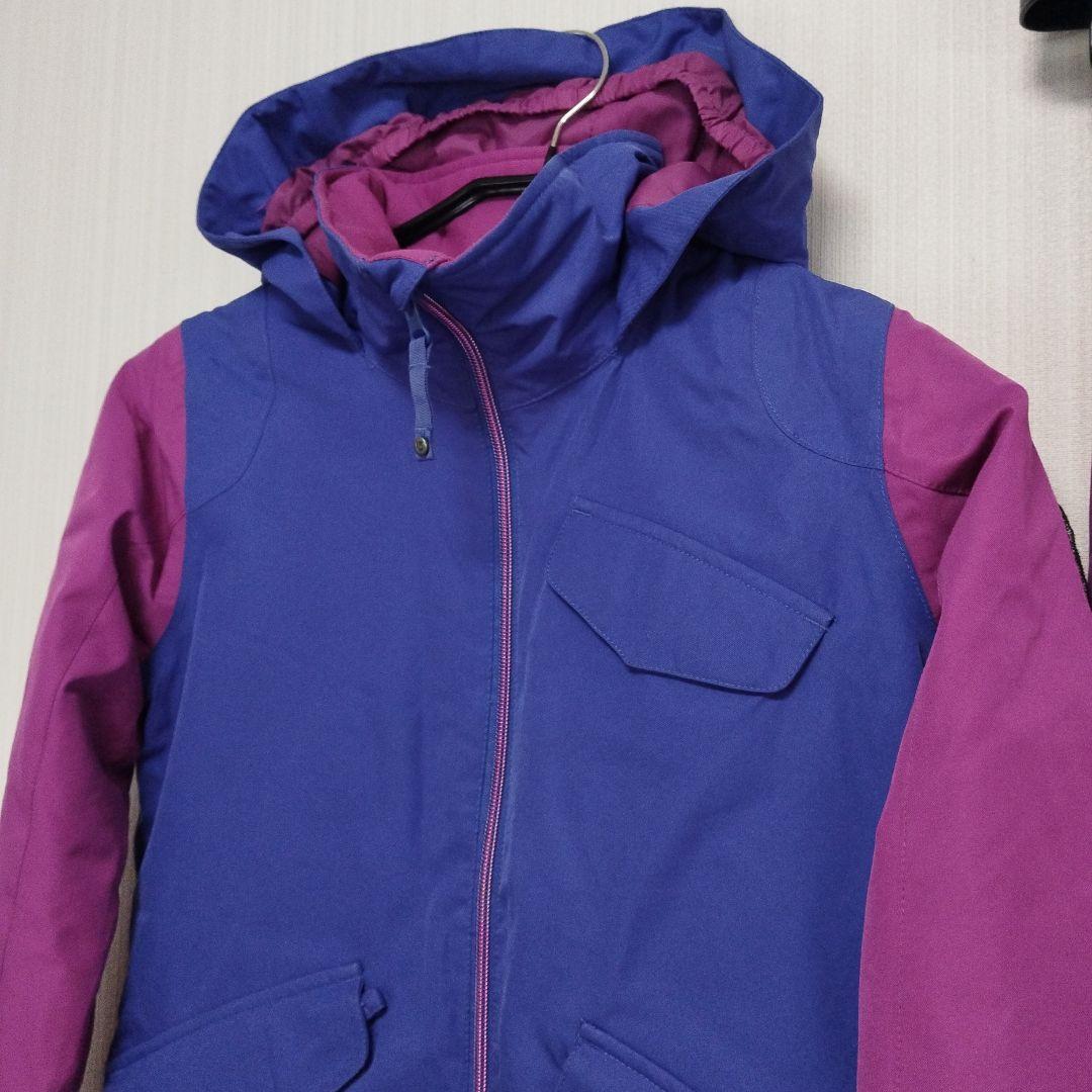 【美品に近い】バートン　スノボーウェア　140　上下