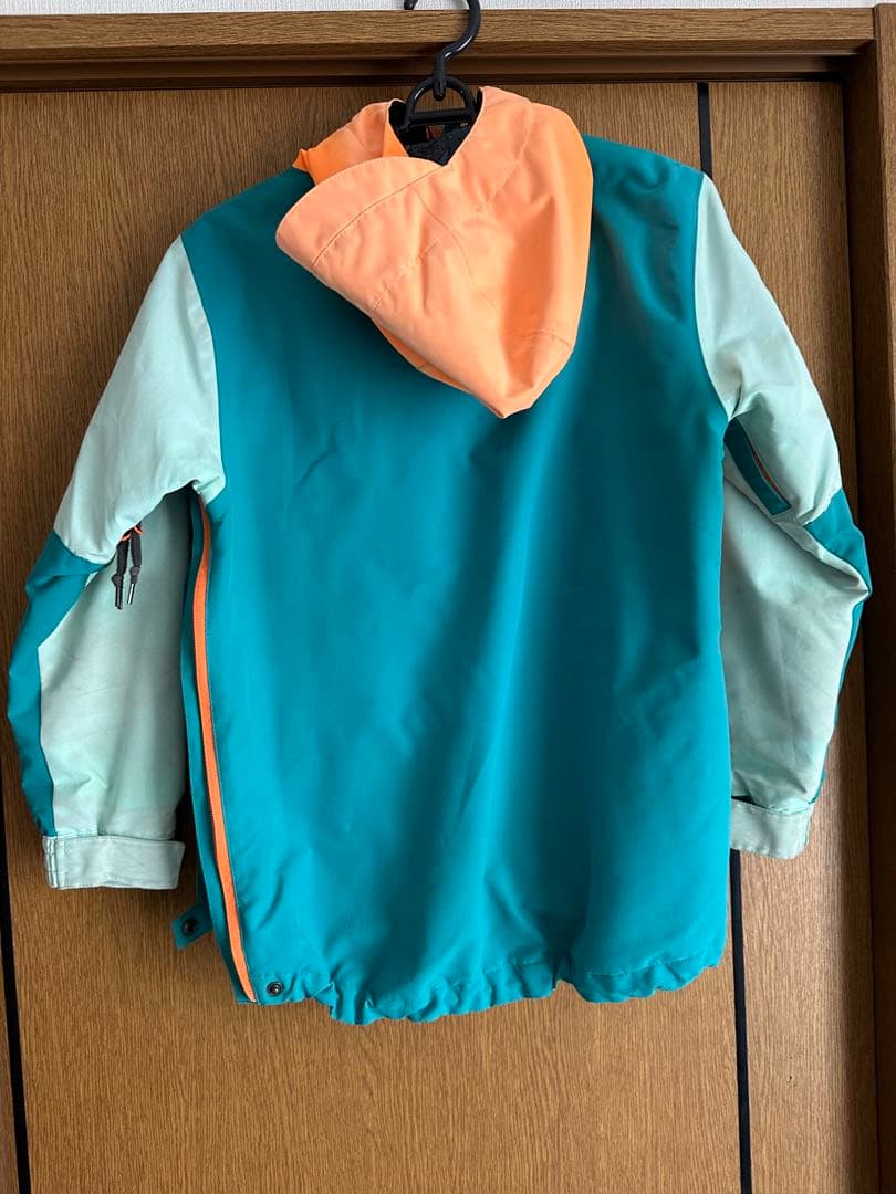 【値下げ】Airblaster・Burton スノーウェア キッズ上下セット