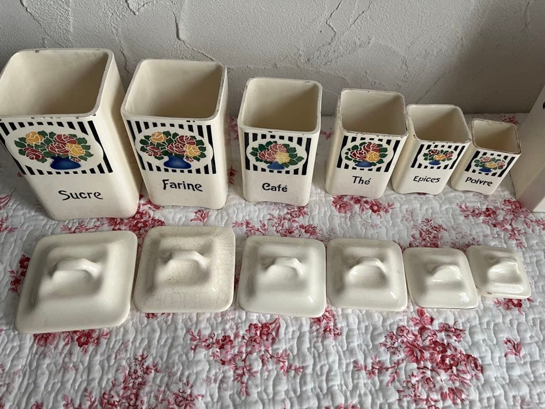 値下げフランスアンティークバラ柄の陶器のキャニスター6個セット& SELボックス