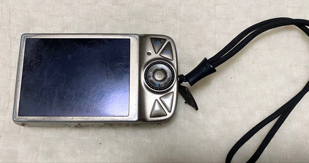 Canon IXY DIGITAL 1210万画素 5倍ズームバッテリー新品