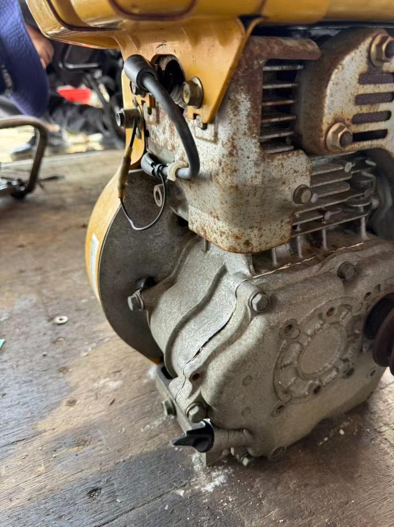 【福岡県みやま市】ガソリンエンジン ロビン EH25B 最大8.5馬力 OHV