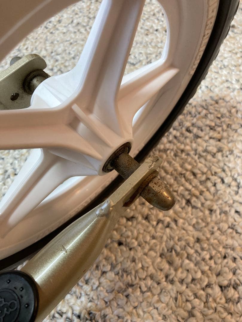 STRIDER バランスバイク ゴールド