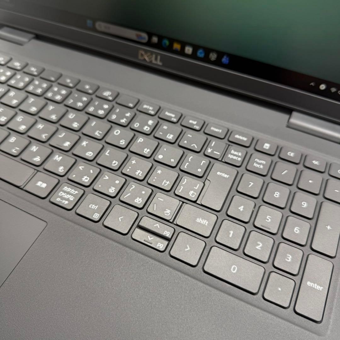 DELLノートパソコン 11世代i5 16GB 快速NVMe 静音 内観超美品