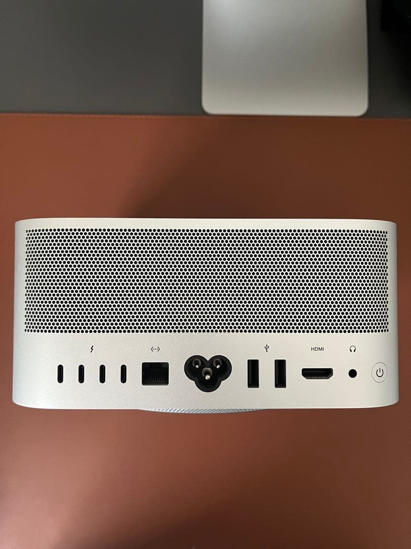 Macデスクトップ Mac studio M1 Max 10CPU+32GPU 64GB+1TB