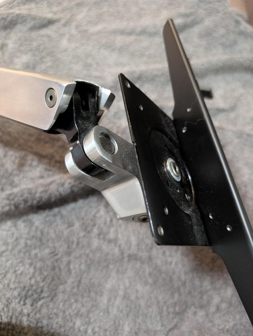 「ジャンク扱」エルゴトロン ERGOTRON LX モニターアーム おまけ付き