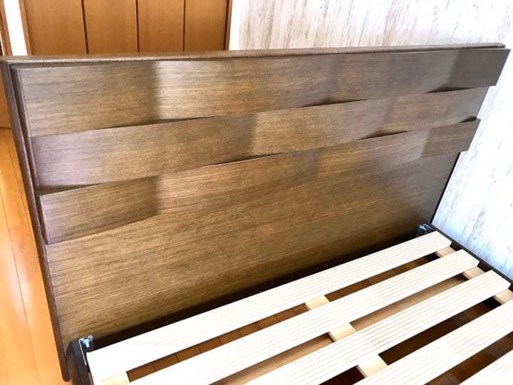 フランスベッド　ダブルベッドフレーム　※マットレスなし