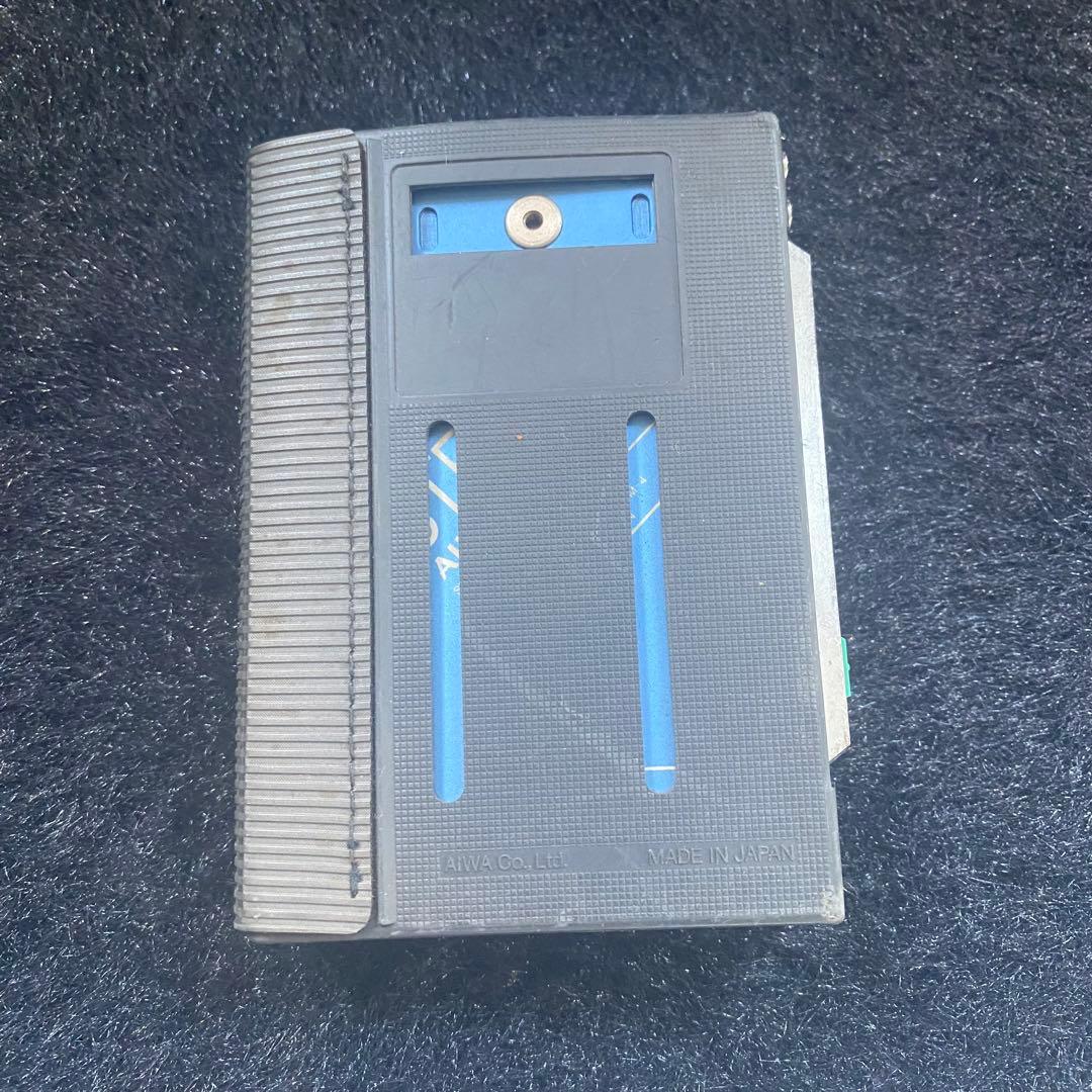 AIWA HS-P9 ポータブルカセットプレーヤー