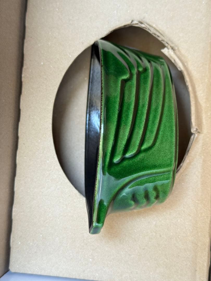 【新品】staub スモールチキン　バジルグリーン