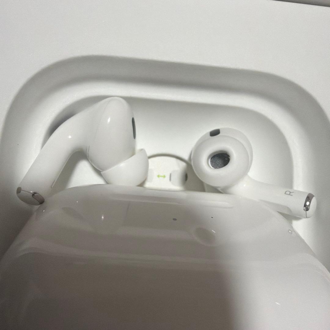 AirPods Pro (第2世代) MagSafe充電ケース付き